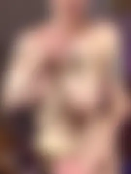 HugeBoobsAlice's Webcam Show