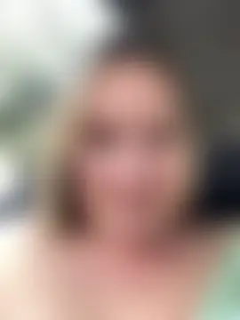 Mona_Plus' Webcam Show