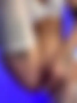 XEye_CandyX's Live Sex Cam Show