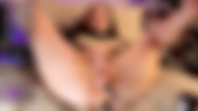 Amanitalis' Live Sex Cam Show