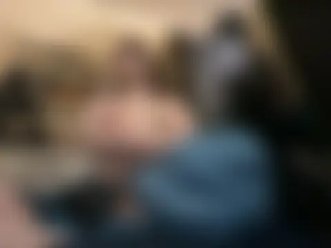 Snowbunnycake_131's Live Sex Cam Show