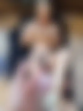 MissLMrJ's Webcam Show