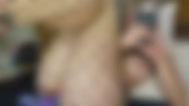 Taylorlove303's Webcam Show