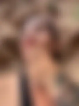 Ninabigtitied's Webcam Show