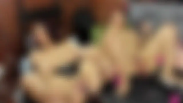 Couple_Gold69's Webcam Show