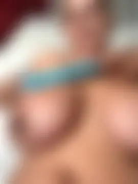 Horny-Mommy-Dirty's Webcam Show