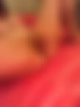 Faidraishere's Live Sex Cam Show