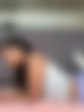 Your_Paris' Live Sex Cam Show