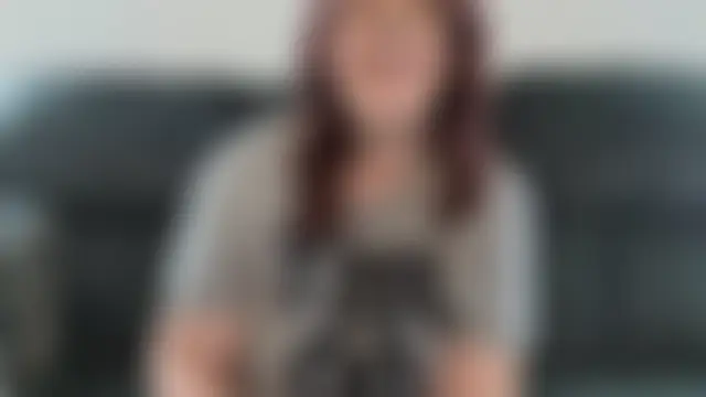 TheBustyHouseWife's Webcam Show