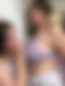 Enyeld_ruru's Webcam Show