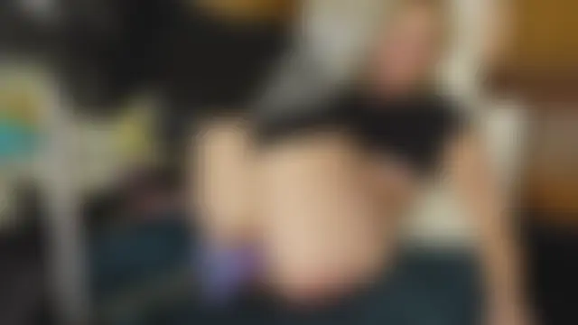 Taylorlove303's Live Sex Cam Show