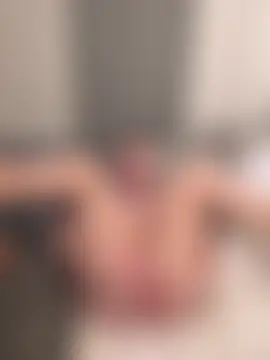 SexySaraxxoo's Live Sex Cam Show