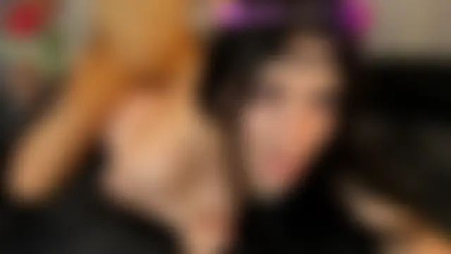 noah_and_rose's Webcam Show