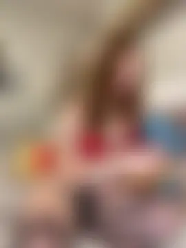 kelsred12's Webcam Show