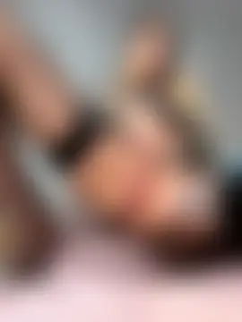 mc-Olivia's Webcam Show