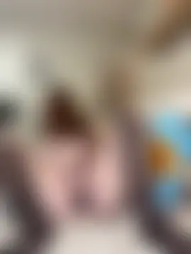 kelsred12's Webcam Show