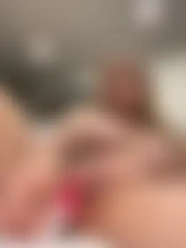 skyemorgan01's Live Sex Cam Show