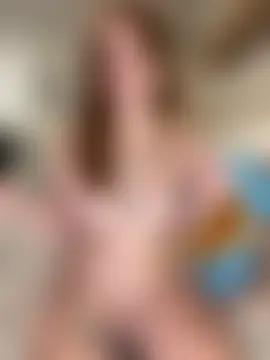 kelsred12's Webcam Show