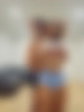 kelsecrets2's Webcam Show