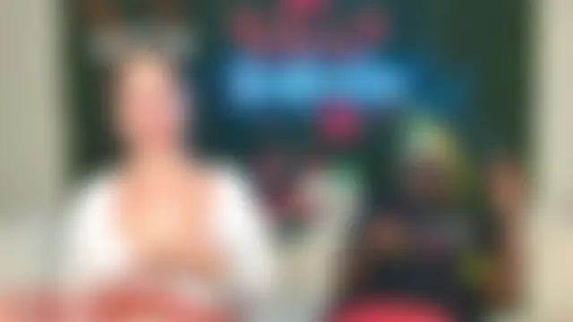 boomboomr00m's Webcam Show