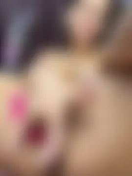 AllaTousNew's Live Sex Cam Show