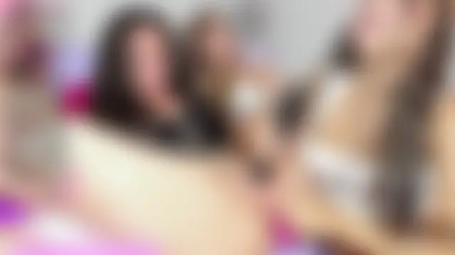 Cutee_Worldd's Webcam Show