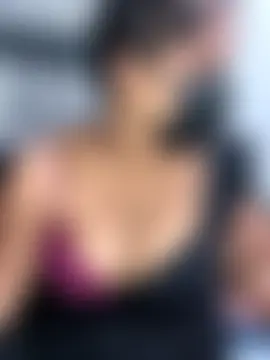 Savi-SL's Live Sex Cam Show