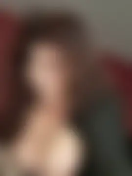 GypsyEsmeralda's Live Sex Cam Show