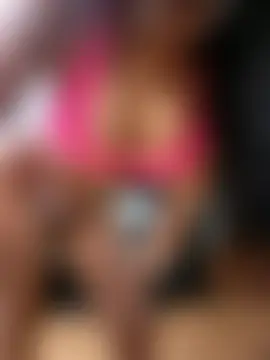 Caramel_Lights' Live Sex Cam Show