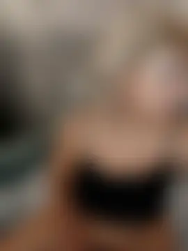 EmilyFanks' Live Sex Cam Show