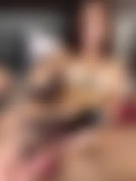 MonicaNotLewinsky's Live Sex Cam Show