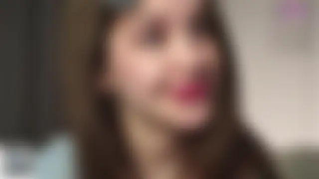 AmiLewis' Live Sex Cam Show