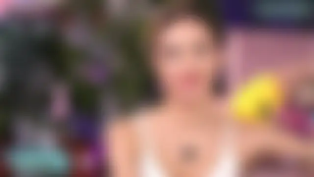 EmilyRaymont's Webcam Show