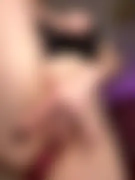 HugeBoobsAlice's Webcam Show