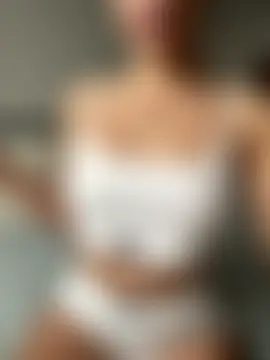 tina1your1's Webcam Show