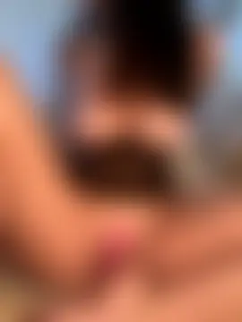 LaSignoraDelleSeghe's Live Sex Cam Show