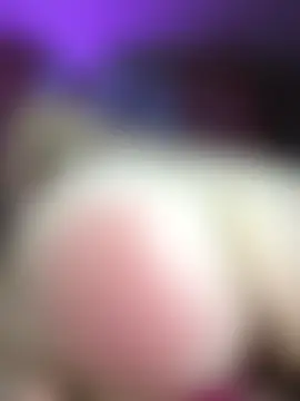 HugeBoobsAlice's Webcam Show