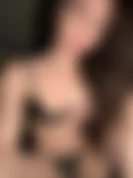 MilaBee's Webcam Show