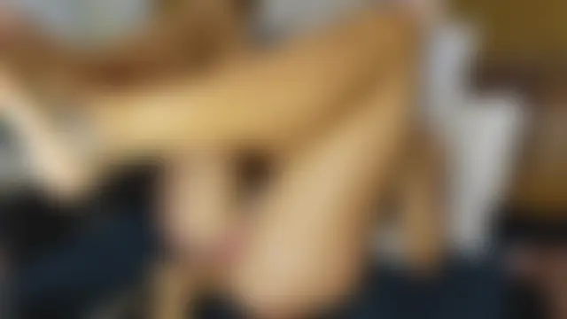 Taylorlove303's Live Sex Cam Show