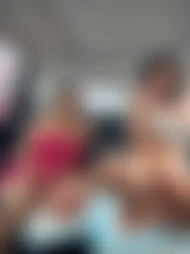 sexi_noemi's Webcam Show