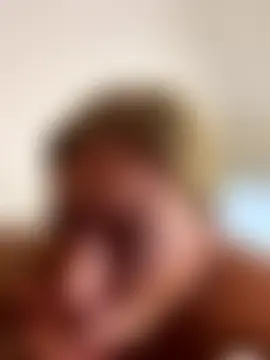 belle98's Live Sex Cam Show