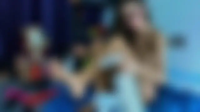 kittyy25's Webcam Show