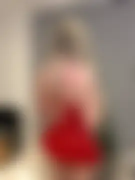 SexySaraxxoo's Live Sex Cam Show