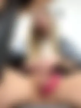 Lina_Away's Live Sex Cam Show