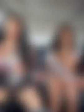 sexi_noemi's Webcam Show