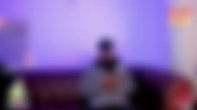 Suckdream1's Live Sex Cam Show