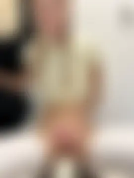 kira_mia's Live Sex Cam Show