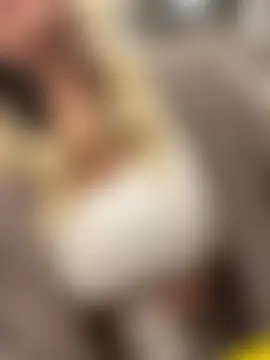 Bondgirl_013's Webcam Show