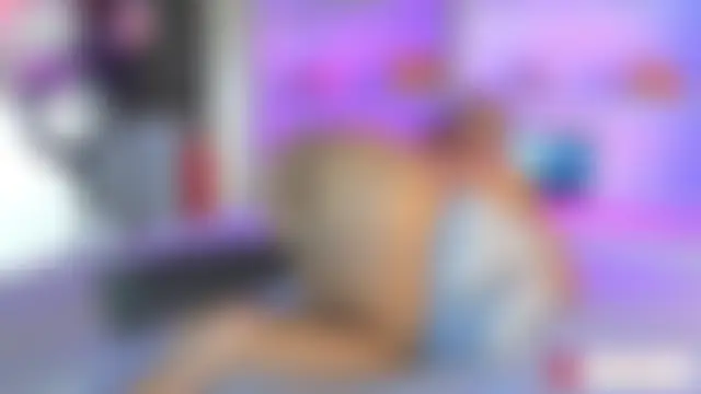 ChiaraLewis' Webcam Show