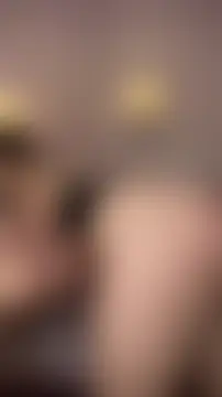 kellyvenous' Live Sex Cam Show